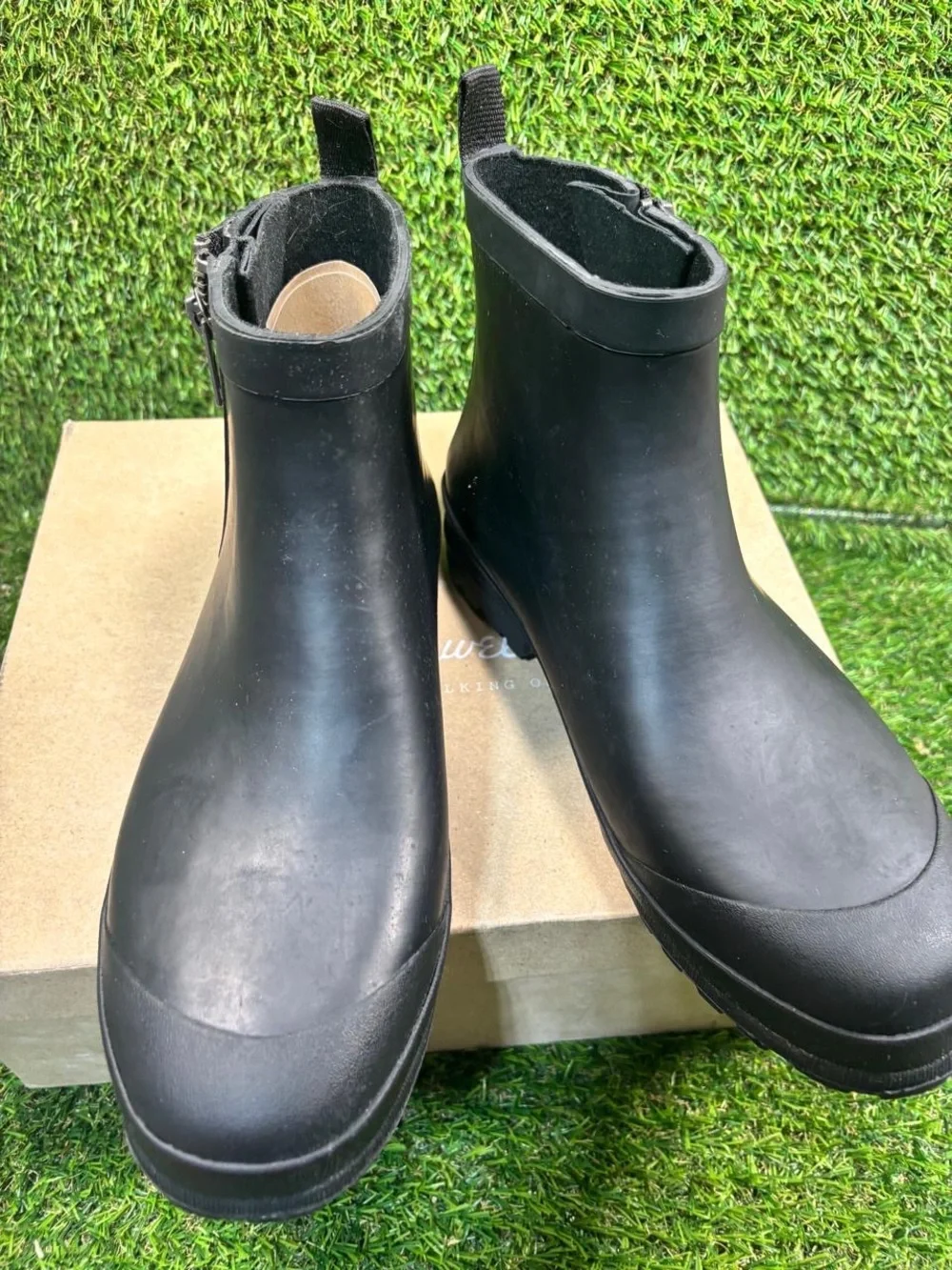 Madewell Zip Up Rain Boot Black Rubber Ankle Boots Size 9 MA441